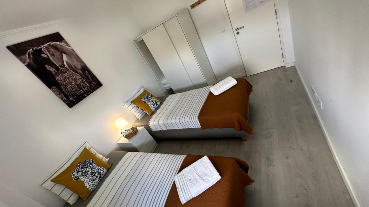 Airport Room Lisboa Ngoại thất bức ảnh