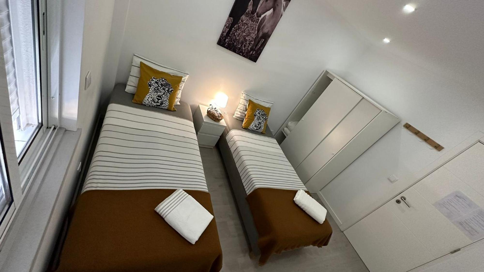 Airport Room Lisboa Ngoại thất bức ảnh