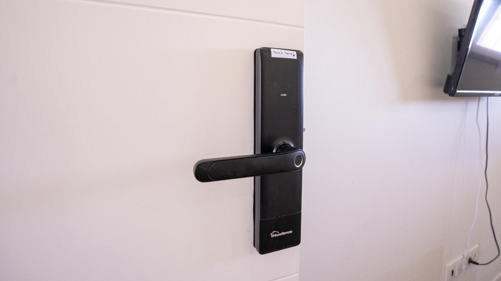 Airport Room Lisboa Ngoại thất bức ảnh