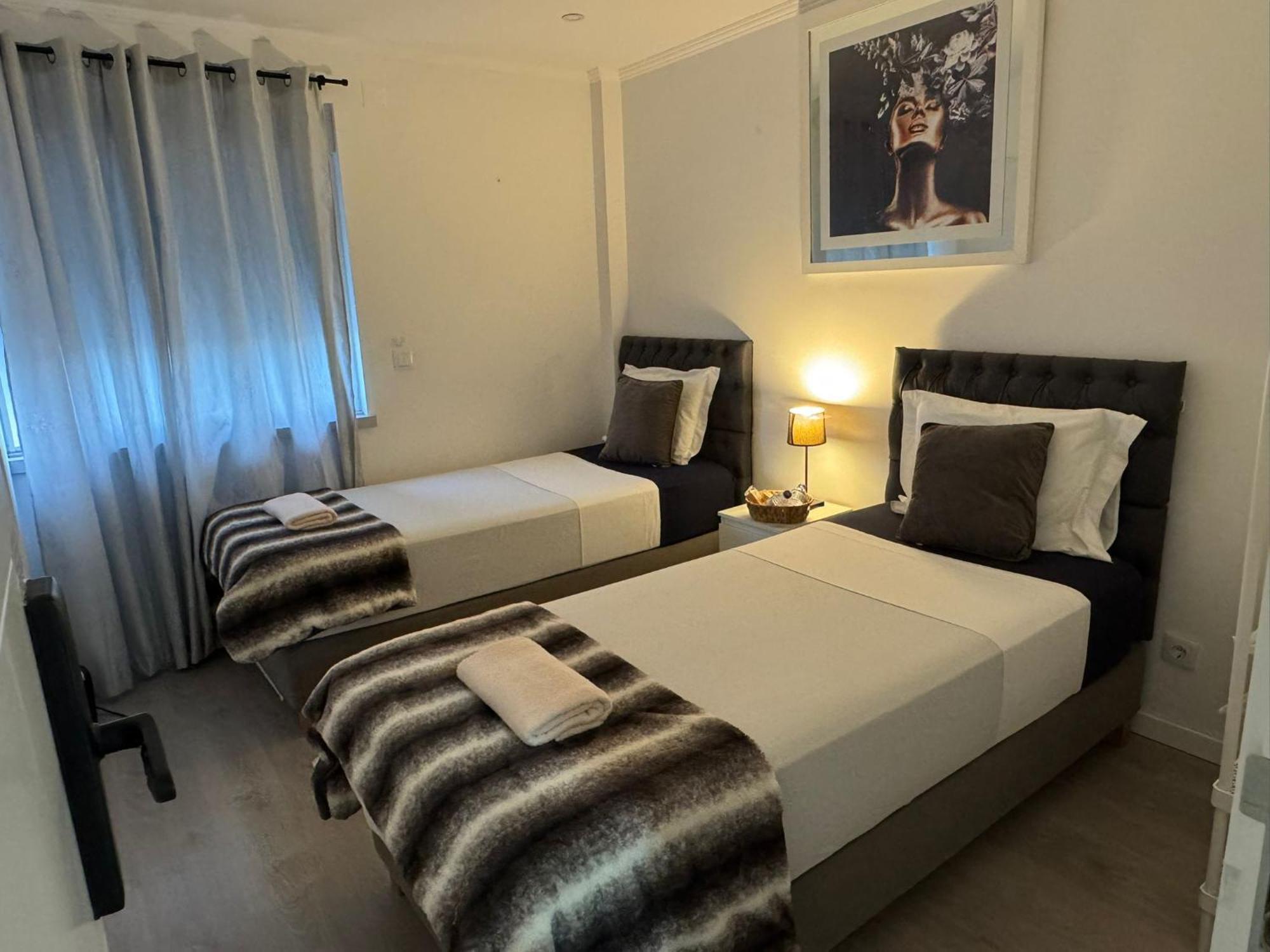 Airport Room Lisboa Ngoại thất bức ảnh