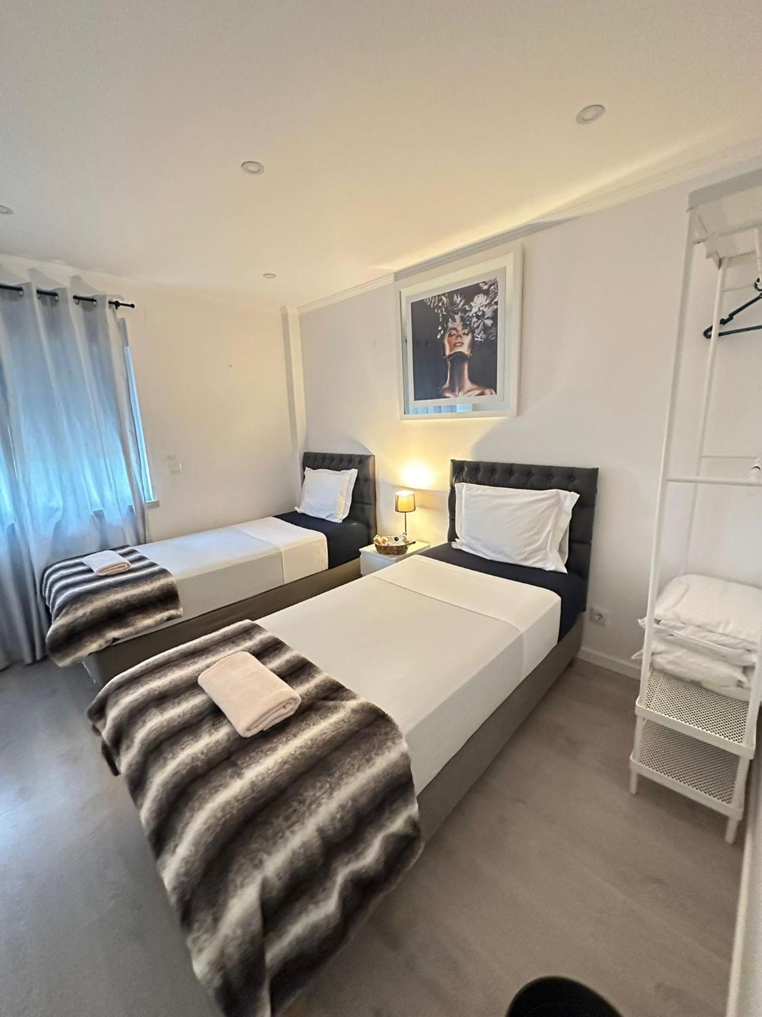 Airport Room Lisboa Ngoại thất bức ảnh
